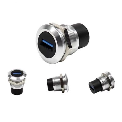 Conector de montaje de panel impermeable de tipo IP67 para cable de rango 6 - 10 mm